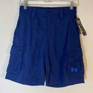 NWT. Under Armour HeatGear Boy’s Medium UA Golf Cargo Chino Shorts.